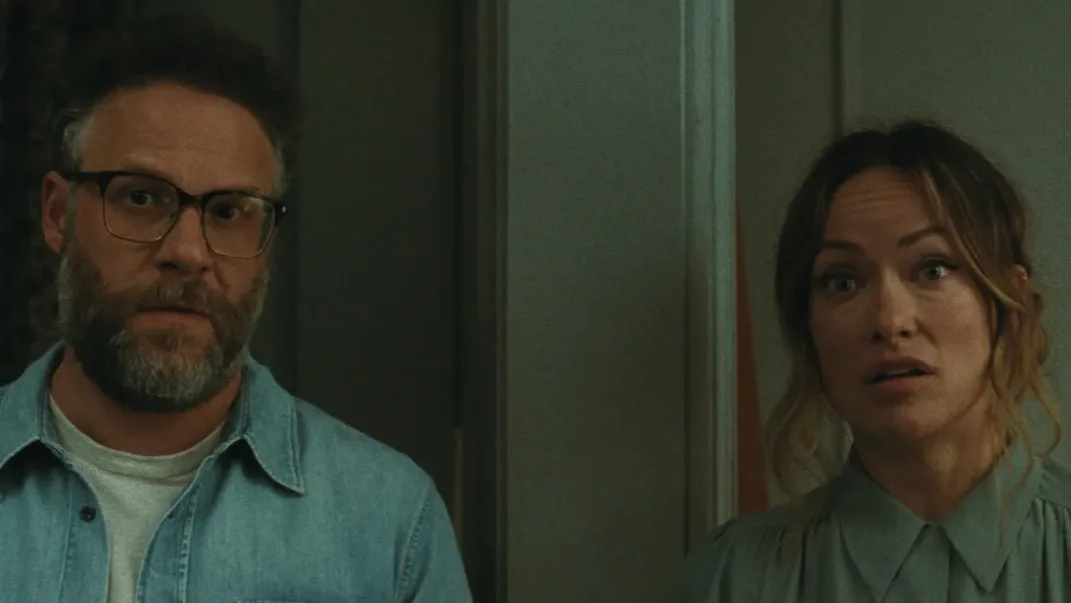 Seth Rogen e Olivia Wilde em O Convite.